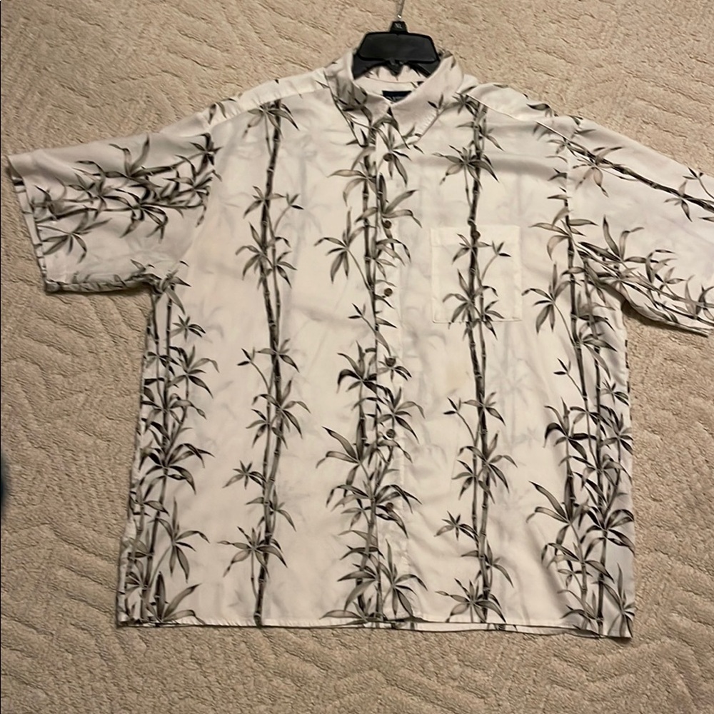 Men's Casual Button Down Shirt Soft White,Black & Green Bamboo Print